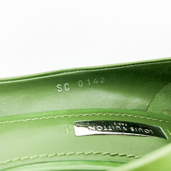 Louis Vuitton LV Monogram Lock Charlotte Pumps Heels EU 39 US 9 - Picture 14 of 16